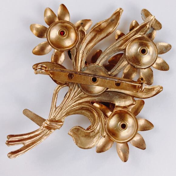 VTG 1940s Brooch Gold Tone Floral Red Glass Cabochons Mid Century Bouquet Pin - Picture 7 of 12